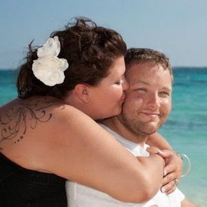 Meet your Posher, Leena